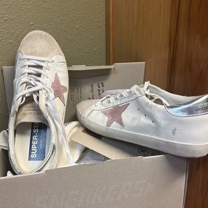 Golden Goose Sneakers